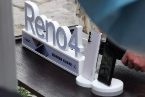 หลุดภาพฝาหลัง OPPO Reno4 มาพร้อม 2 สีขาวดำ มีดีไซน์กล้องคล้าย LG Velvet !?
