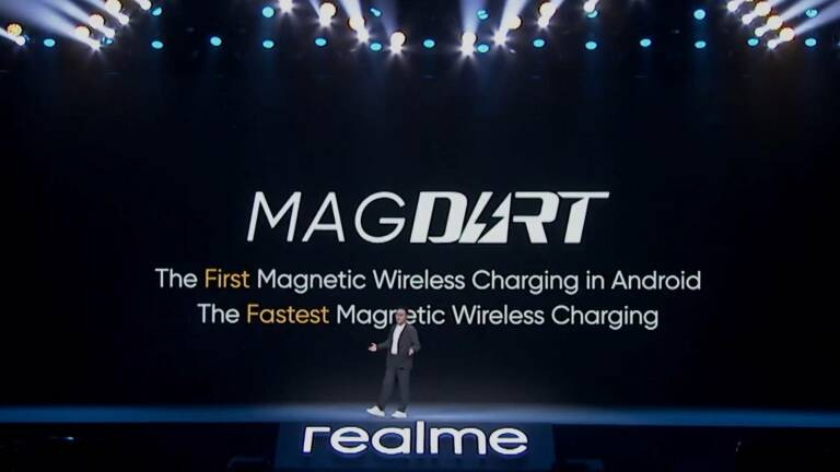 Realme เผยโฉม MagDart แท่นชาร์จไร้สายแบบ Magnetic Wireless Charge