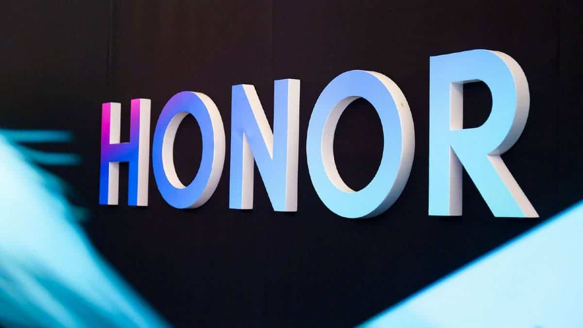 Honor เตรียมขยายฐานบริษัทโดยการสร้างแบรนด์ย่อยของตัวเองในขณะที่ Huawei ยังต้องดิ้นรนเอาตัวรอด