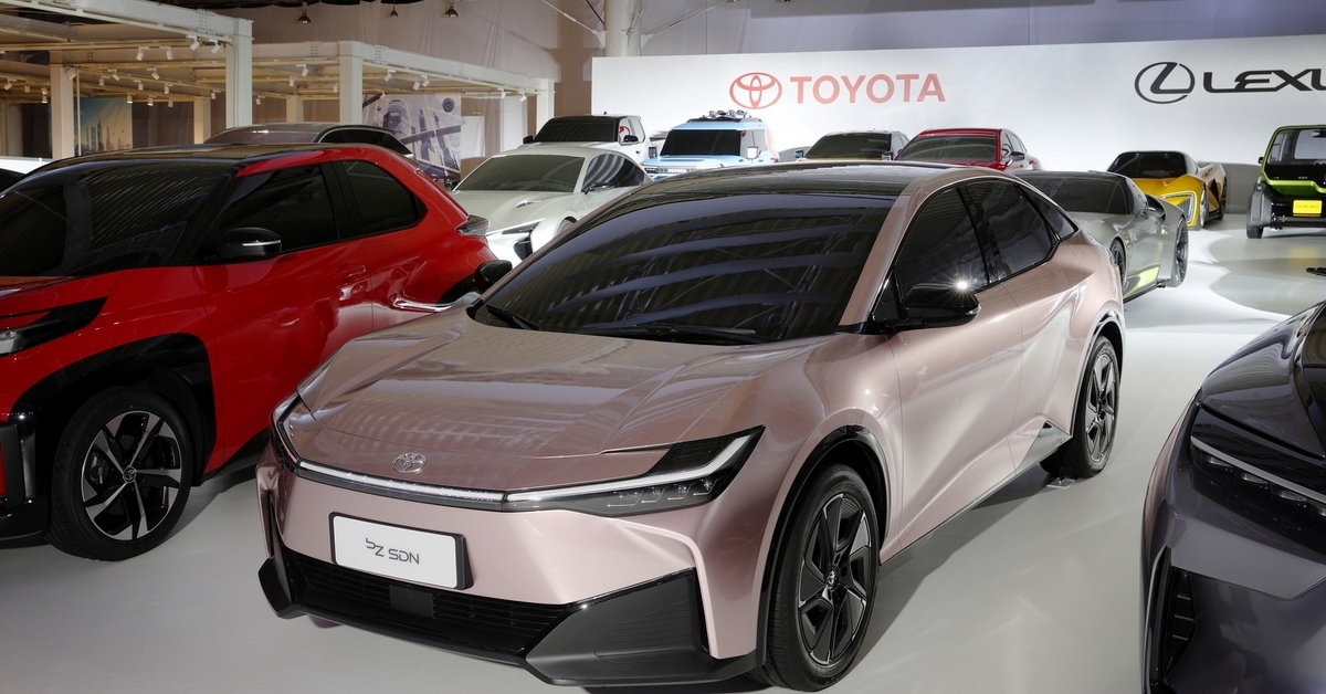 Toyota bZ SDN EV  รถซีดานพลังงานไฟฟ้าเตรียมก้าวออกจากแนวคิดเพื่อขึ้นมาผลิตเพื่อจำหน่ายจริง