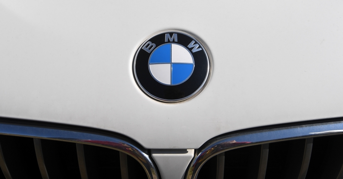 BMW ยอมรับจำเป็นจะต้องส่งมอบรถให้ทั้งที่บางคันจะไม่มี Android Auto หรือ Apple Car Play