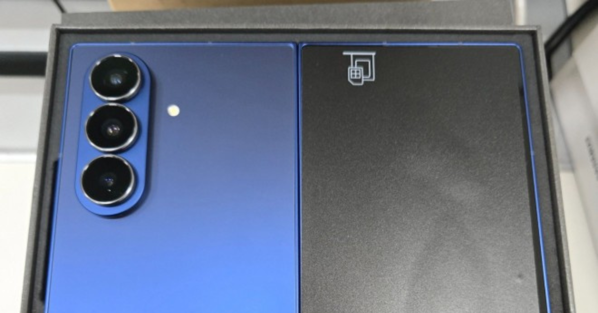 Samsung Galaxy Z Fold7 ภาพหลุดเครื่องจริงมาแล้ว! สวยเพรียว สีใหม่ สเปกจัดเต็ม!