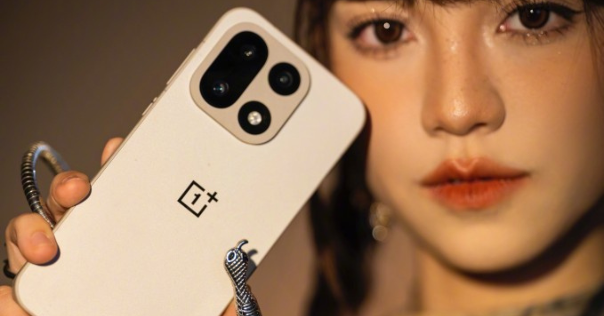 หลุดไม่กั๊ก! OnePlus 15 เรือธงสเปกโคตรดุ จ่อเปิดตัวทั่วโลก 13 ต.ค. แบต 7,300 mAh ชาร์จไว 120W!