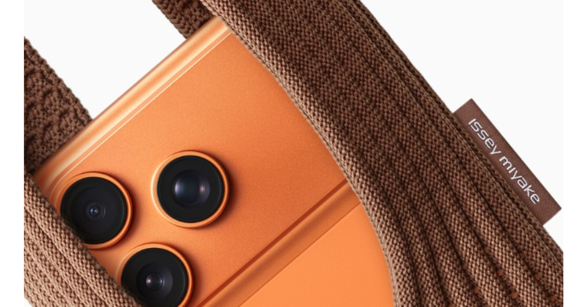 เมื่อแฟชั่นมาบรรจบเทคฯ! Apple จับมือ ISSEY MIYAKE เปิดตัว "iPhone Pocket" ซองผ้าถัก 3D ราคาสูงลิ่ว