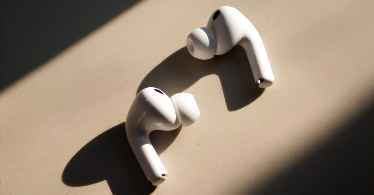Apple ซุ่มทดสอบ AirPods ติดกล้อง เข้าสู่โค้งสุดท้ายก่อนผลิตจริง พร้อมฟีเจอร์ AI สุดล้ำ